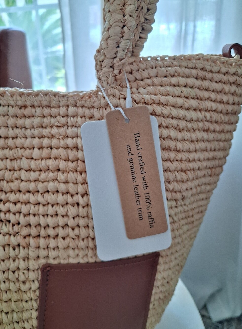 🌺 Beautiful Woven Raffia Satchel Tote Bag with Genuine Leather Accents 🌺 - Picture 2 of 11